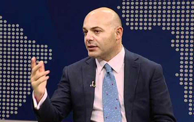 Hapni kufijtë për refugjatët