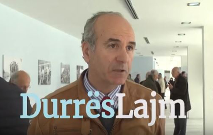 Durrës, eksodi i marsit në kujtimet e gazetarit Astrit Tahiri (video)