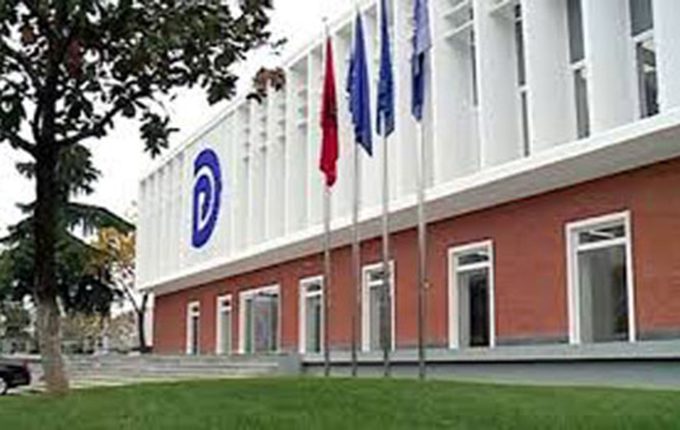 PD përshëndet Komisionin e Venecias, Halimi: Koha për dialog politik