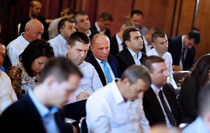 Tiranë, kryebashkiakët e djathtë: Qeveria po na diskriminon me projektet dhe fondet