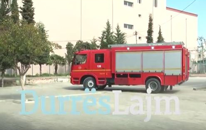 Durrës, i domosdoshëm shërbimi zjarrfikës edhe në portin e karburanteve (video)