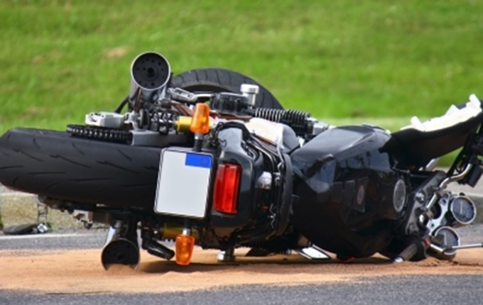 Durrës, aksident me motor, nuk ka viktima