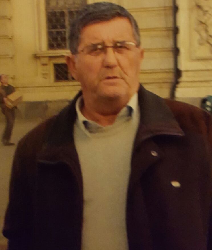 Homazh për mësuesin Hysen Dragovoja