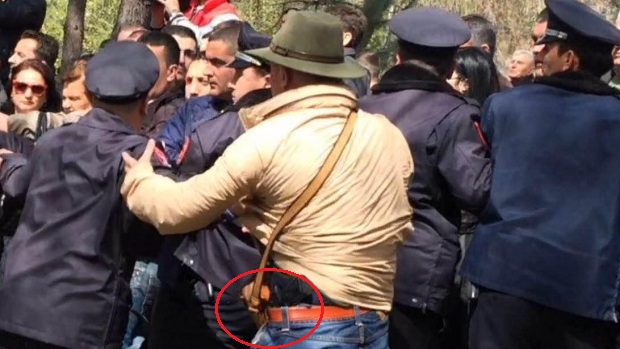 Policia kallëzon penalisht 9 deputetë demokratë, Strazimiri edhe për armëmbajtje