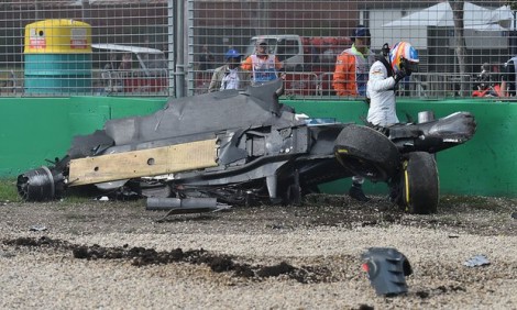 Alonso shpëton pas këtij aksidenti të tmerrshëm (Video)