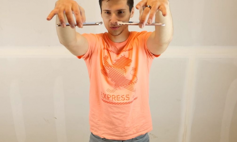 ‘Samsung Galaxy S7 Edge’ vs ‘iPhone 6S Plus’, ja kush del fitues (Video)