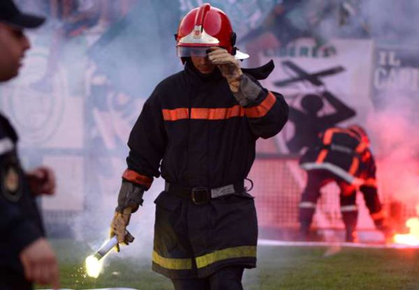 Derbi i Casablancas, përleshje të dhunshme, 2 viktima (Video)