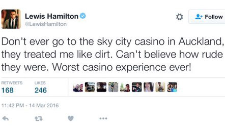 Hamiltonin e trajtojnë si “plehrë” në kazino