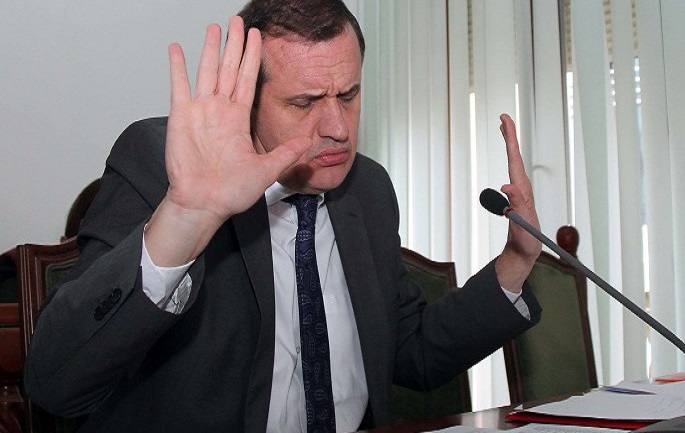 Koncesionet, Beqaj nuk firmosi i vetëm, do pyeten dhe 2 vartësit