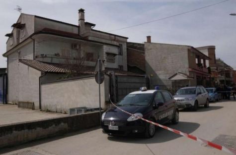 Mekaniku italian vret shqiptarin, i hyri në shtëpi për të vjedhur