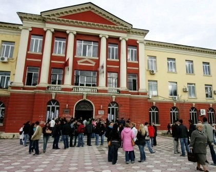 Gara për Universitetin e Tiranës, emrat e kandidatëve për dekanë