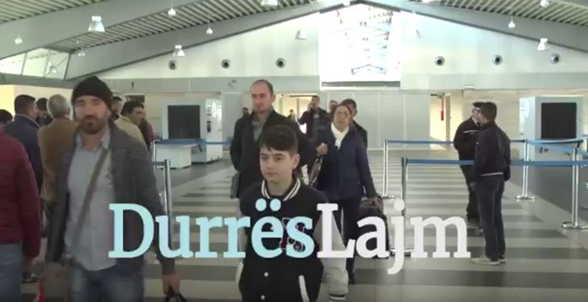 Blindohet porti i Durrësit, policia rrit masat e sigurisë dhe kontrollet (VIDEO)