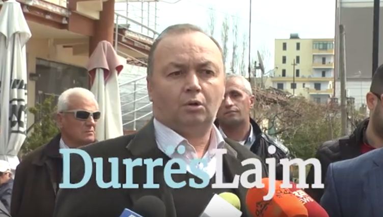 Banorët e plazhit apel bashkisë: Pse abuzoni me fondet publike? Sivjet shkatërroni atë çfarë ndërtuat vjet?!