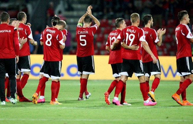 Shqipëria ngjit një vend në FIFA