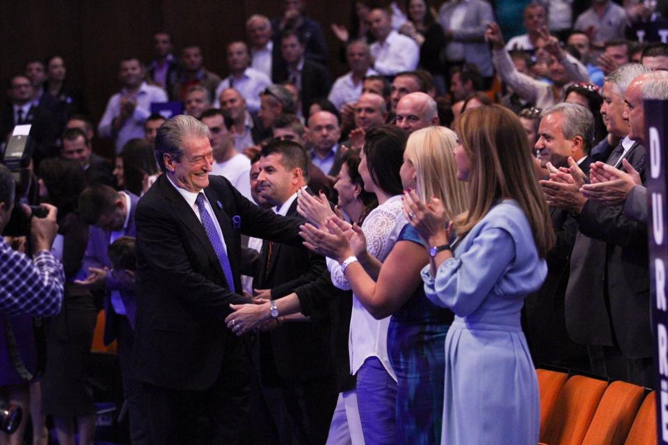 Majlinda Bregu: Edhe Basha do më shumë Berishën se veten