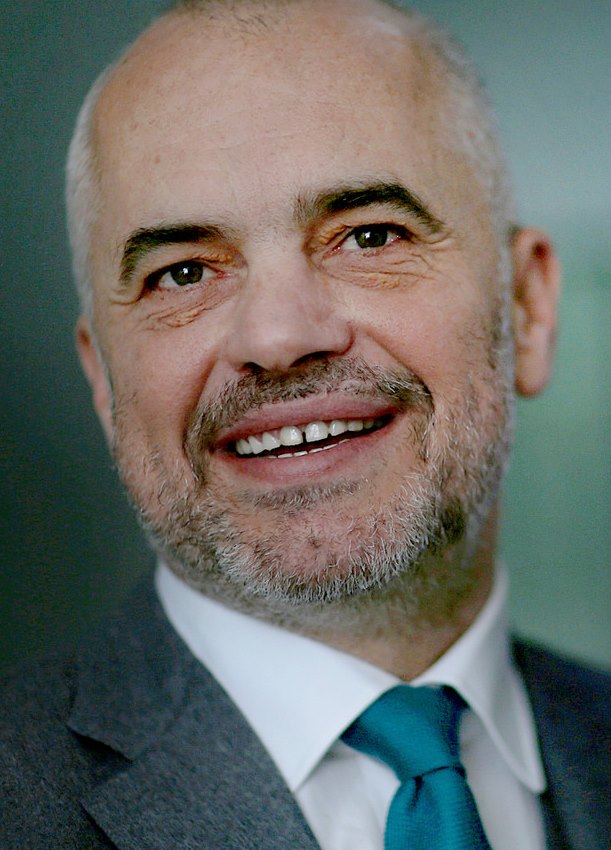 Referendumi rikonfirmon Ramën në krye të PS-së