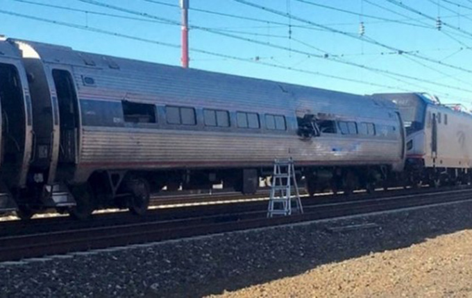 SHBA, aksident hekurudhor, dy të vdekur e dhjetëra të plagosur