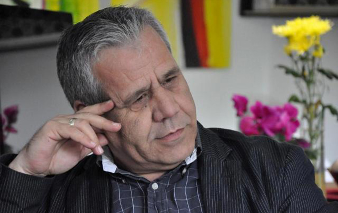 Maqedoni, Kim Mehmeti: Ali Ahmeti i zgjedh ministrat si Enver Hoxha drejtorët e kooperativave