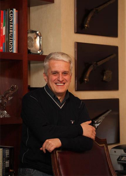 Pandeli Majko merr nënshtetësinë e Kosovës