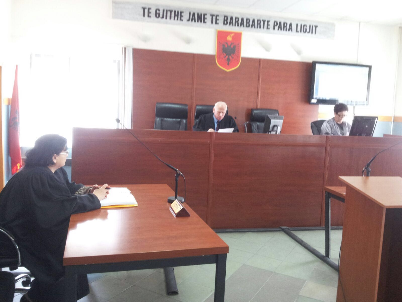 Burg për kujdestaren e dhunshme të jetimëve në Durrës, 44-vjeçarja në depresion