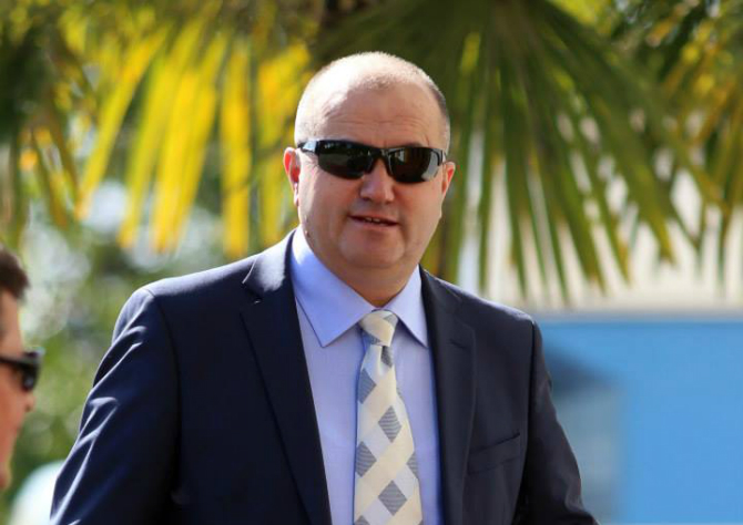 A ishte deputeti i PD me një femër natën kur iu sulmua makina? Zbulohet procesverbali