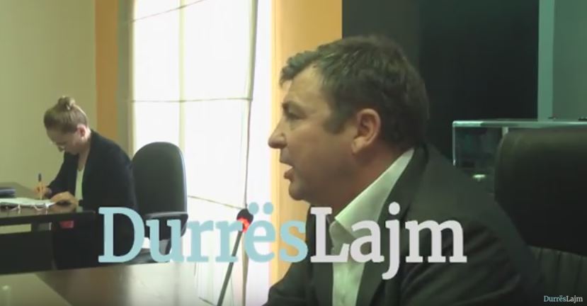 “Pavarësia” e Plazhit, Dako e Teliti përplasin “brirët” në këshill, ja debati! (VIDEO)