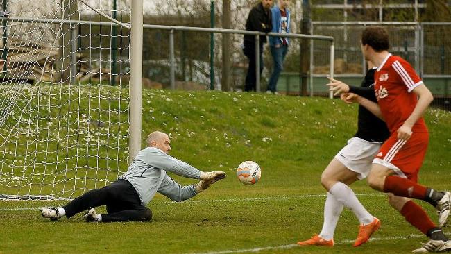 Ish-ylli i Bayern, Basler: Rikthehet si portier në kategorinë e 7-të