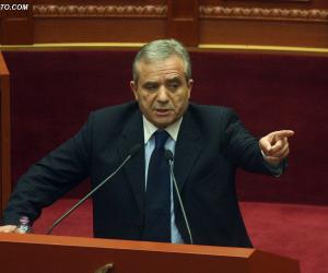 Islami: Rama me ministrat orgji në klube nate