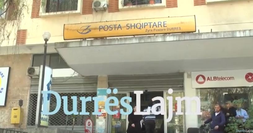 Skandal në postën shqiptare, pakot nga Amerika mbërrijnë të hapura në Durrës