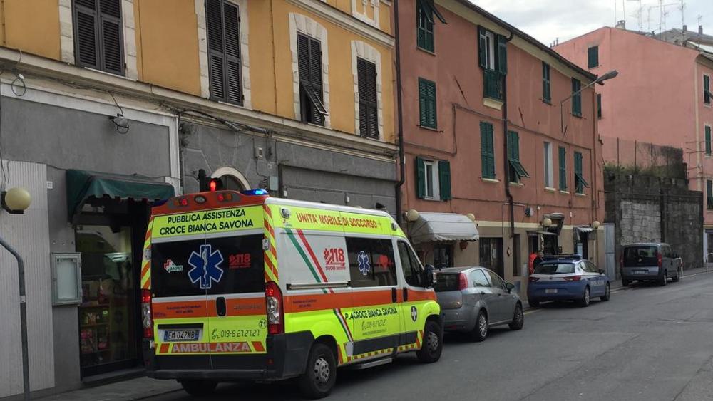 Pas gruas, shqiptari bën për spital edhe kunatin