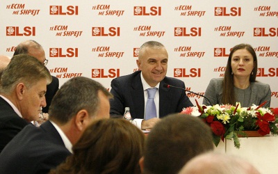 Pas darkës Rama-Meta, LSI mbledh Kryesinë
