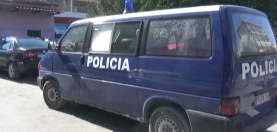 Atentat ndaj një personi me “Benz”