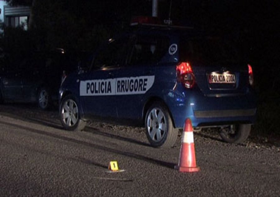 Aksidentohet për vdekje këmbësori, policia ndalon shoferin