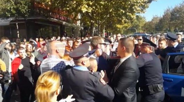 Qëlluan me vezë Ramën, çfarë kërkon prokuroria për 8 studentët