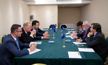 Punimet e PPE, Basha takohet me drejtuesit e së djathtës