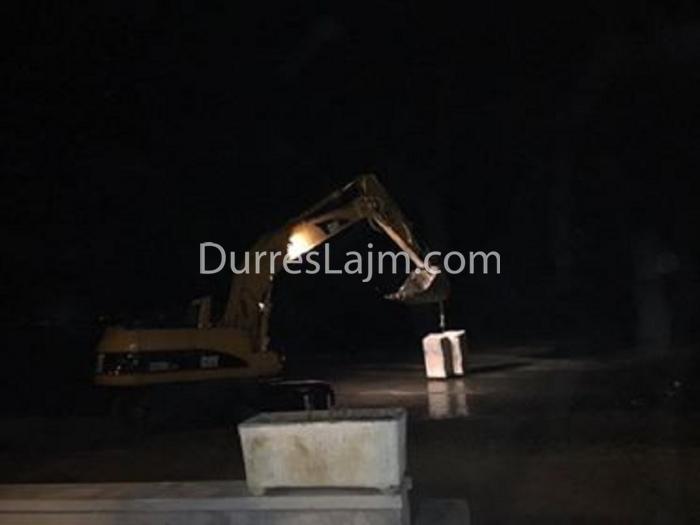 Ç’po ndodh natën në detin e Durrësit në fshehtësi të madhe?! (FOTO)