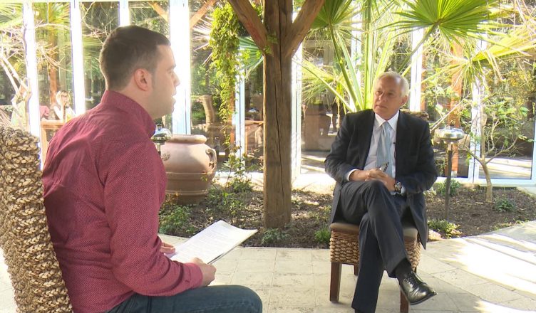 Senatori amerikan plas “bombën”: Rusia mund të ndërhyjë në zgjedhjet e 18 qershorit