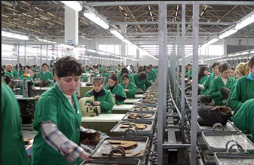 Shfrytëzimi i punëtoreve në biznesin fason/ Pobleme në Durrës, Shkodër, Berat e Fier