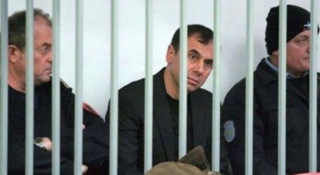 Do lirohet apo jo?! Ja çfarë do ndodhë me Aldo Baren!