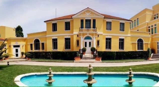 Ambasada e SHBA-ve: Për viza turistike nuk duhet më garancia nga sponsori