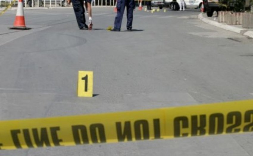 E reja me “BMW” dhe 24-vjeçari me “Benz” shkaktojnë 4 të plagosur në Durrës