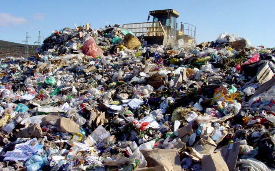 Mijëra tonë mbetje u zhdukën kur zbritën në Durrës? Reagon Prokuroria e Përgjithshme