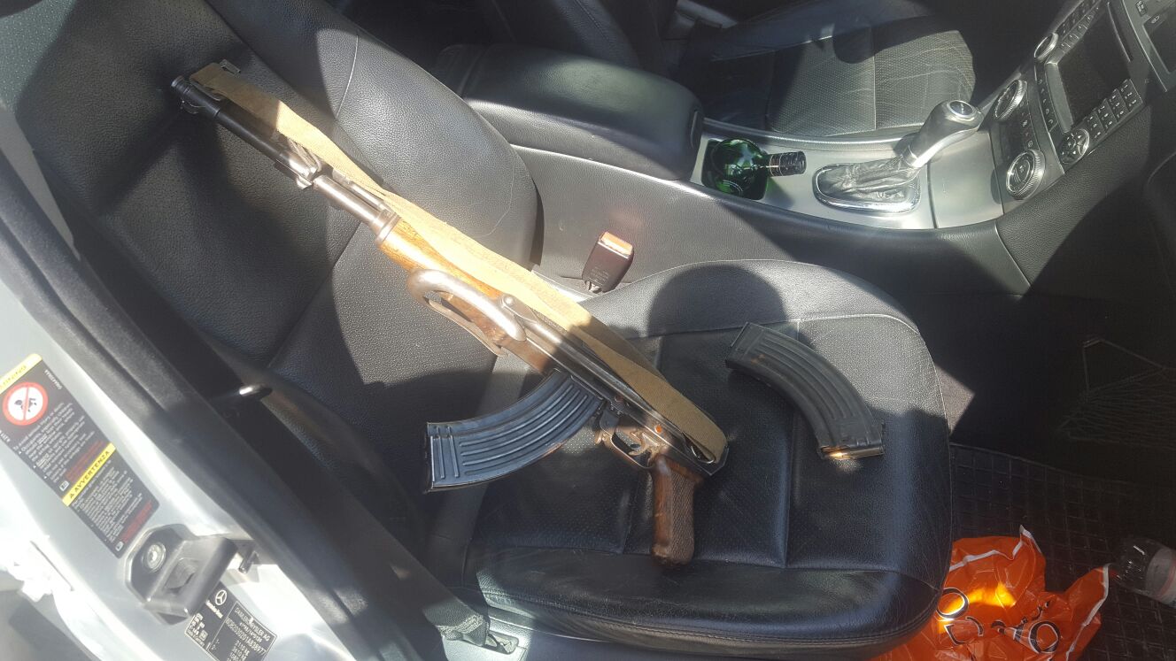 Vjedhin Benz-in dhe iPhone-in, në pranga 2 persona (FOTO)