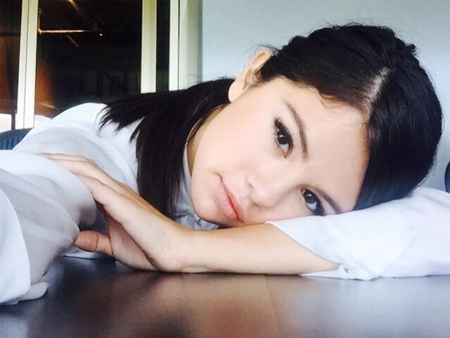 Ja pse Selena Gomez fshin Instagramin çdo javë!
