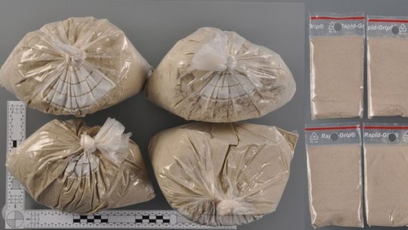 Zbulohet rrjeti i drogës, shqiptari kreu i bandës së heroinës