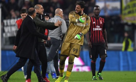 Dufi pas penalltisë, Milani shkatërroi dhomat e zhveshjeve të Juventusit