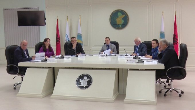 KQZ zëvendëson Armando Prengën