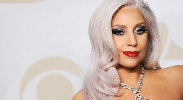 Lady Gaga feston ditëlindjen në restorantin e shqiptarit në Los Angeles