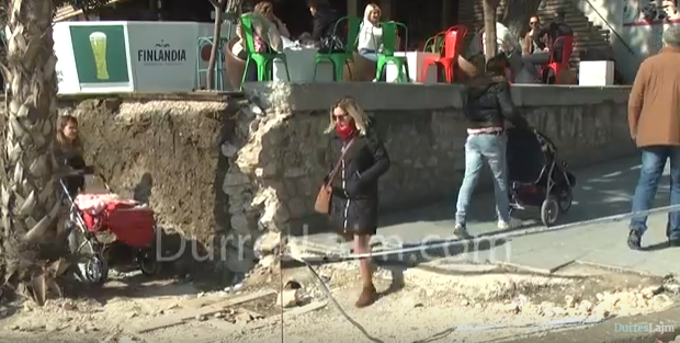 Puna e 4 vetave, do ta përmirësonte kaq shumë lëvizjen normale në rrugët e Durrësit (VIDEO)