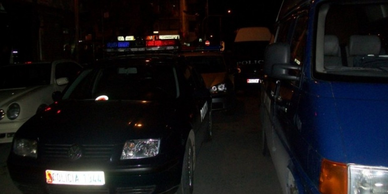 LAJM I FUNDIT/ Plagosen nga shpërthimi dy roje në Durrës